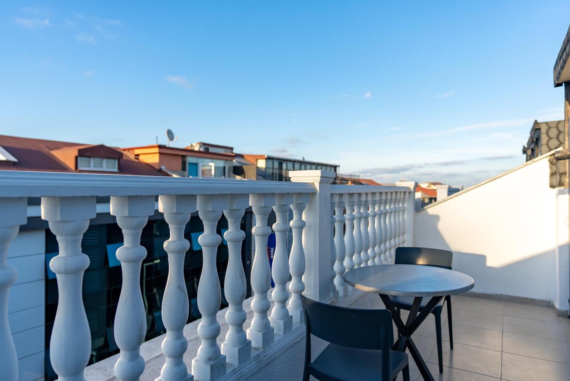 Black Palace Hotel Стамбул Экстерьер фото