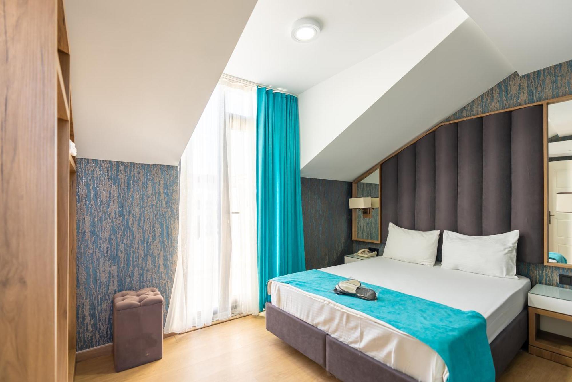 Black Palace Hotel Стамбул Экстерьер фото