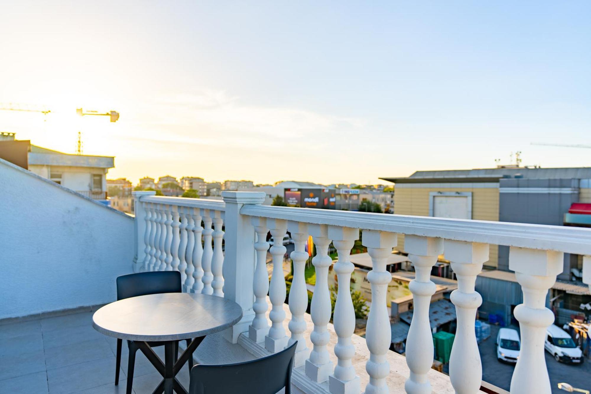 Black Palace Hotel Стамбул Экстерьер фото